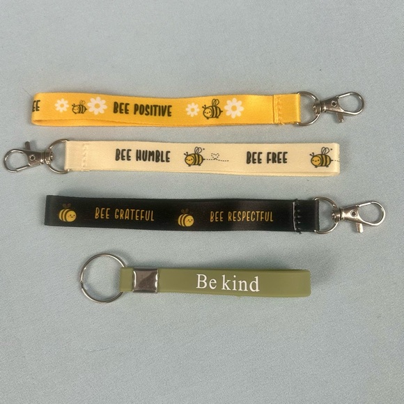 Bee-Themed Lanyards Set and Key Chain - Picture 1 of 2